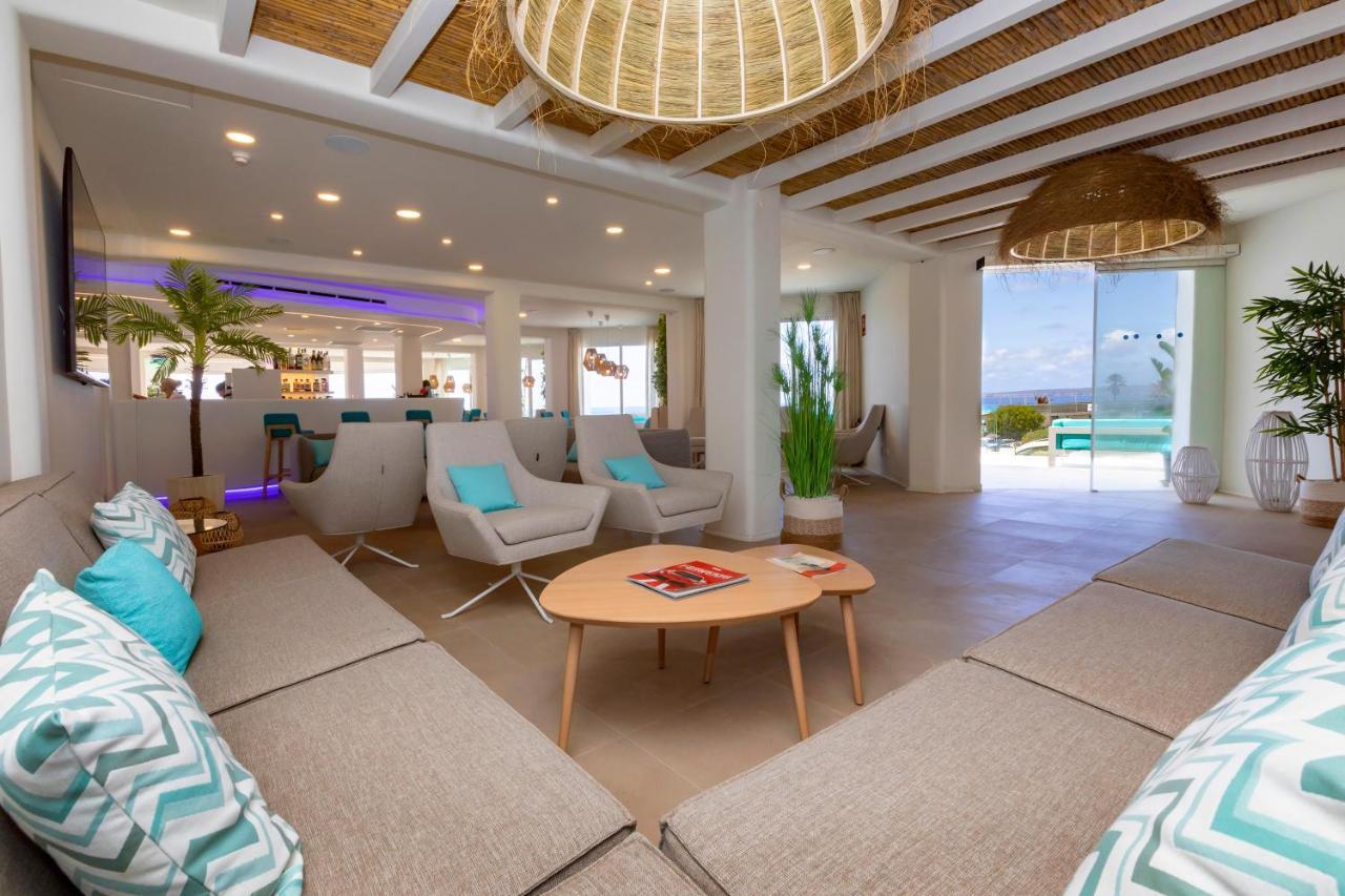 Hotel Maysi Playa Migjorn Buitenkant foto