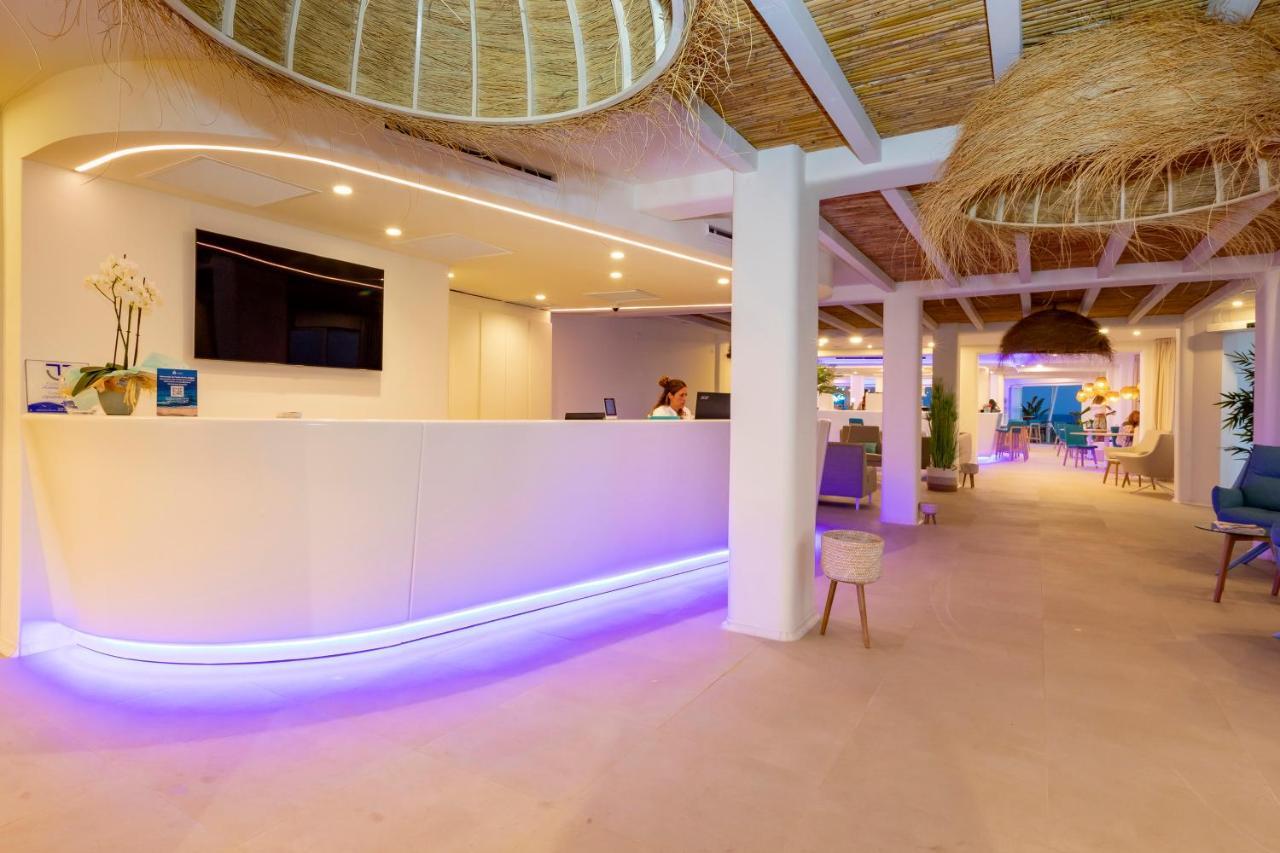Hotel Maysi Playa Migjorn Buitenkant foto