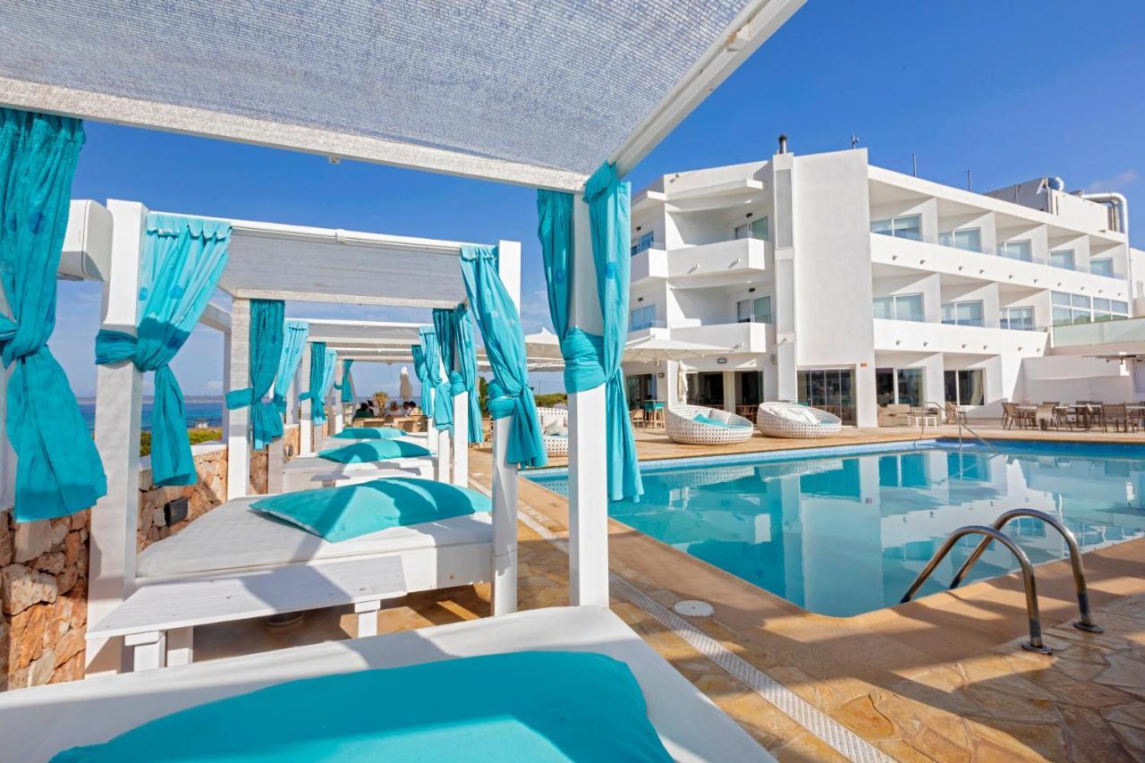 Hotel Maysi Playa Migjorn Buitenkant foto