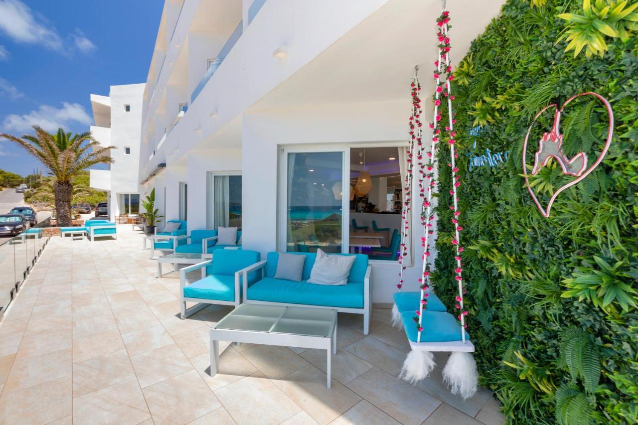 Hotel Maysi Playa Migjorn Buitenkant foto